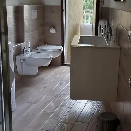Mary House * Sondrio