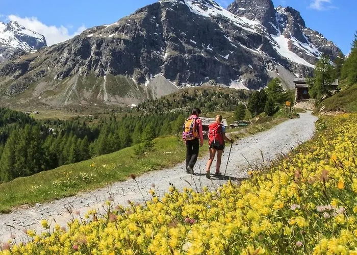 Mary House Station Large Apartamento Sondrio